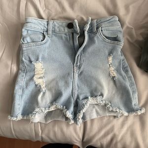 FITJEANS light denim shorts